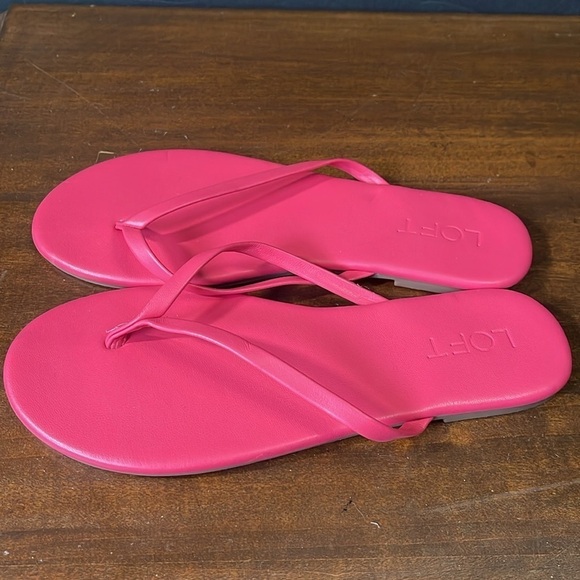 Loft Women’s Modern pink Flip Flops sz 7 - Picture 4 of 8